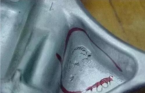 鋁合金壓鑄廠對(duì)于鋁合金壓鑄件主要缺陷的發(fā)現(xiàn)和防治 鋁合金壓鑄廠對(duì)于鋁合金壓鑄件主要缺陷的發(fā)現(xiàn)和防治